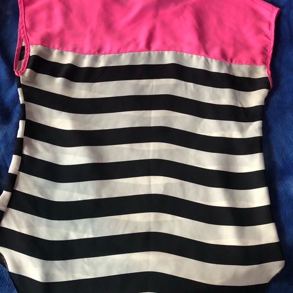 Blouse - Picture 2 of 2